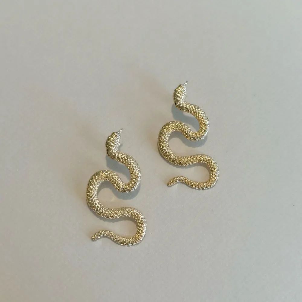 Snake earrings M973
